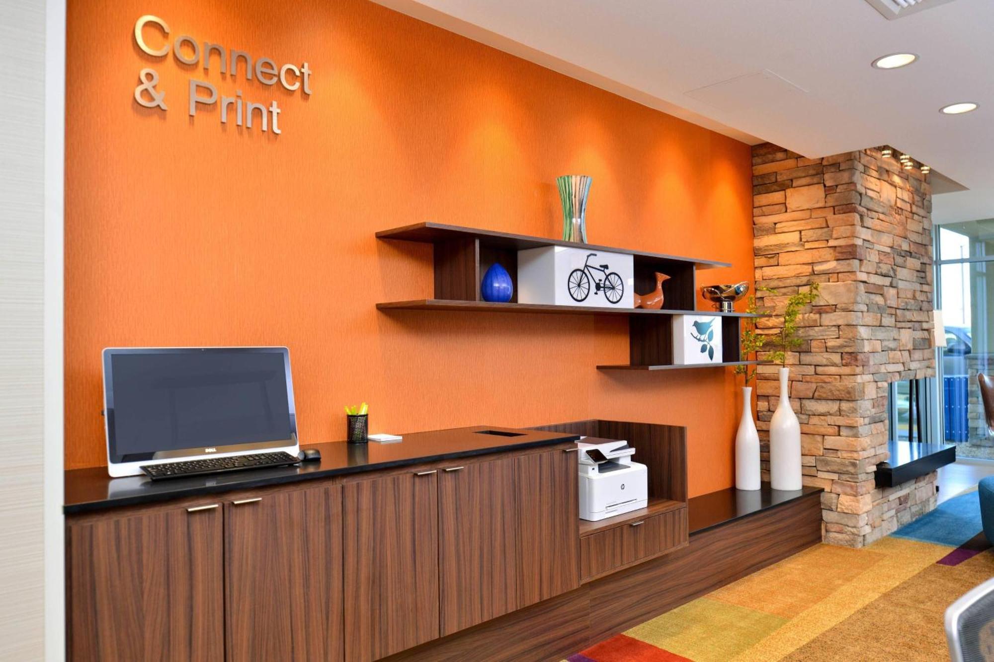 Fairfield Inn & Suites By Marriott Sacramento Airport Woodland Exterior foto